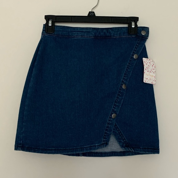 Free People Buttoned Denim Skirt - Picture 6 of 13